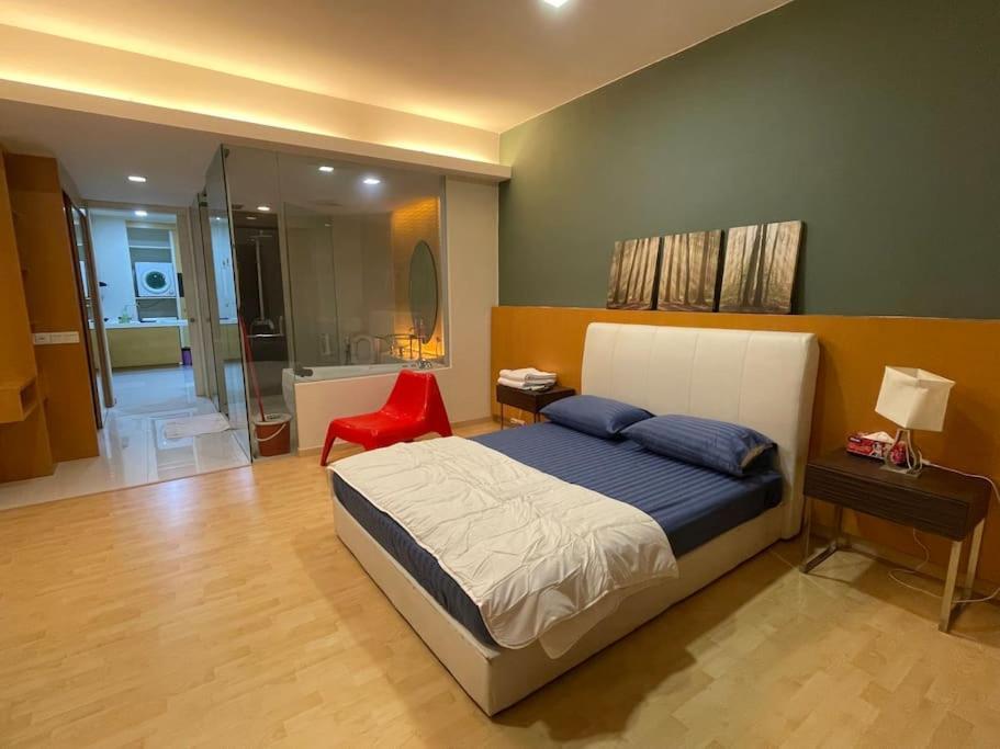 Stylish Romantic Couples Getaway At Kl 1419 Apartment